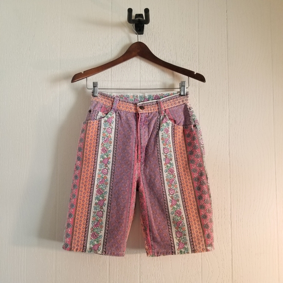 Vintage Pants - Vintage High waisted colorful jean shorts